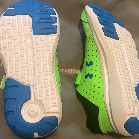 Under Armour Kids Sneakers - Picture 3 of 3
